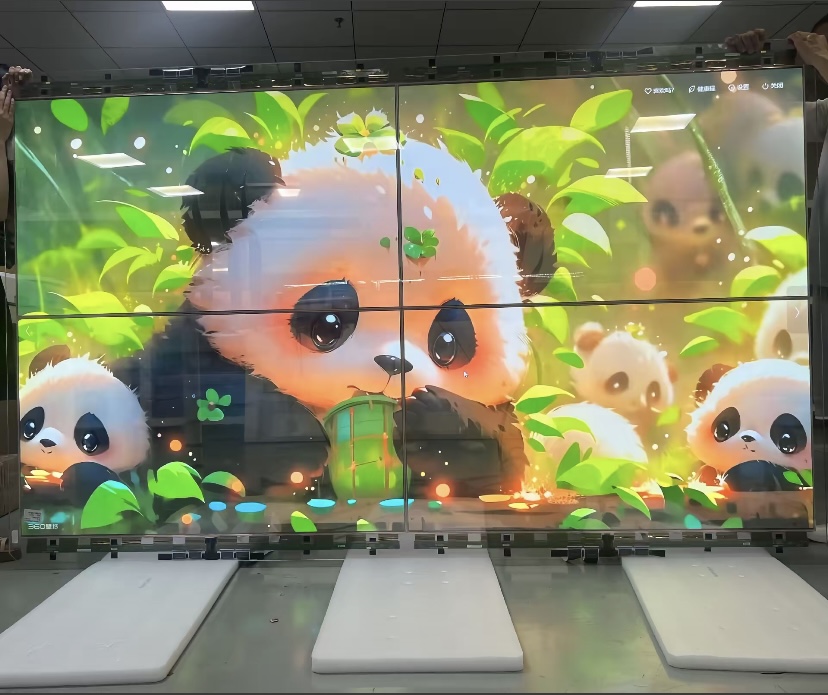 高端展示首??！OLED透明屏助力品牌高效传播！